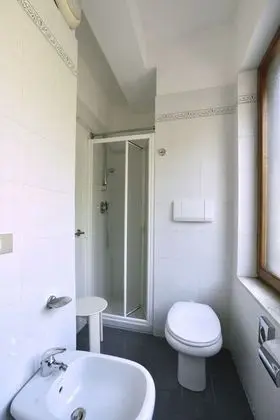 Classic Tek Büyük veya İki Ayrı Yataklı Oda