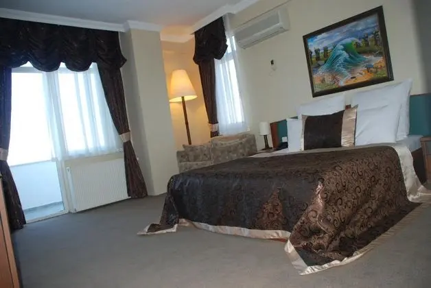 Standart Oda, Deniz veya Kara Manzaralı