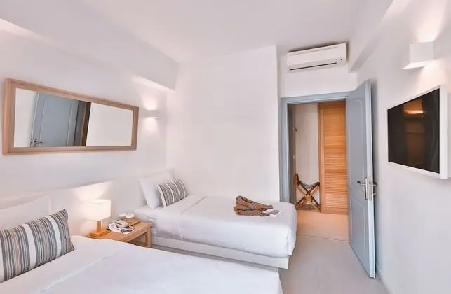 Üç Kişilik Oda, Balkon
