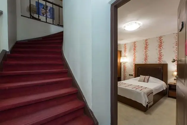 Single Room (Ground or First Floor)