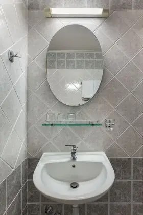 Economy Tek Büyük Yataklı Oda