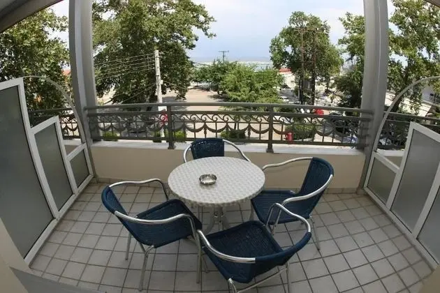 Panoramic Tek Büyük veya İki Ayrı Yataklı Oda