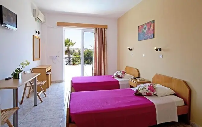 Stüdyo (3 adults)