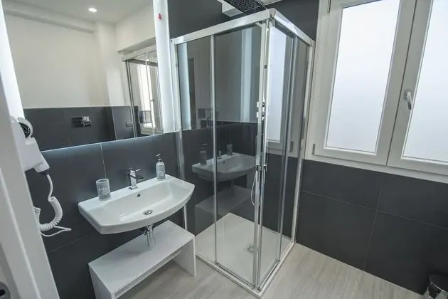 Superior Tek Büyük Yataklı Oda, 1 Büyük (Queen) Boy Yatak, Liman Manzaralı