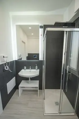 Superior Tek Büyük Yataklı Oda, 1 Büyük (Queen) Boy Yatak, Liman Manzaralı