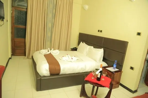 Deluxe Tek Büyük Yataklı Oda, 1 En Büyük (King) Boy Yatak, Balkon, Göl Manzaralı