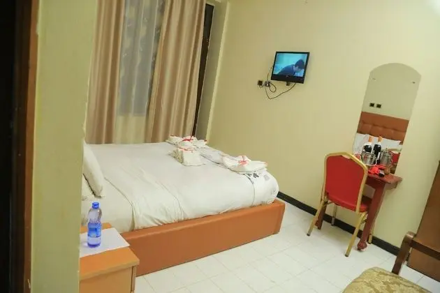 Deluxe Tek Büyük Yataklı Oda, 1 En Büyük (King) Boy Yatak, Balkon, Göl Manzaralı