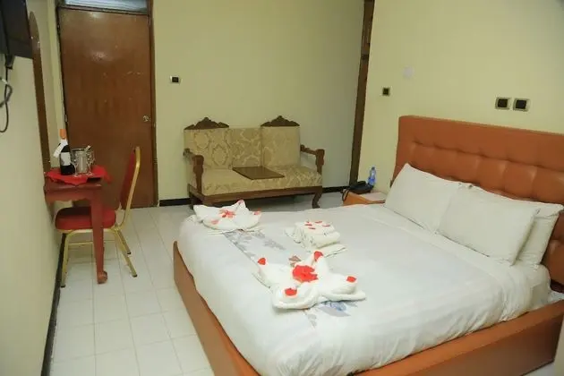 Deluxe Tek Büyük Yataklı Oda, 1 En Büyük (King) Boy Yatak, Balkon, Göl Manzaralı