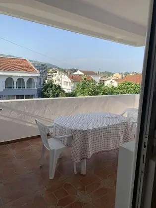 Stüdyo, Balkon