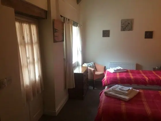 Üç Kişilik Oda, Banyolu/Duşlu