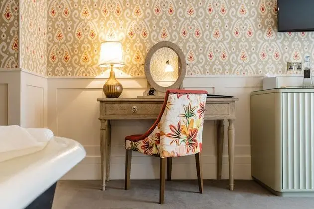 Superior Tek Büyük Yataklı Oda