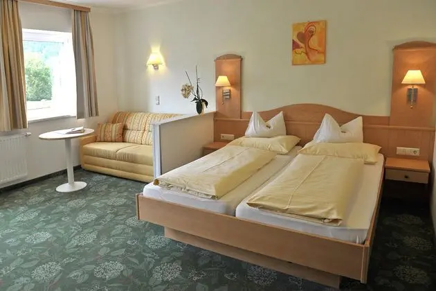 Junior Suit Standard