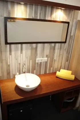 Basic Tek Kişilik Oda, 1 Tek Kişilik Yatak, Sigara İçilmez, Avlu