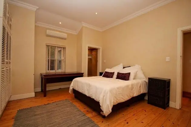 Deluxe King Rooms