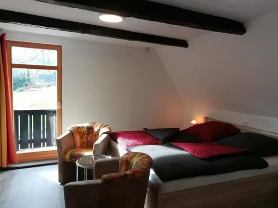 Standard Tek Büyük Yataklı Oda