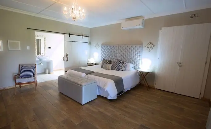 Tek Büyük Yataklı Oda (En-suite )