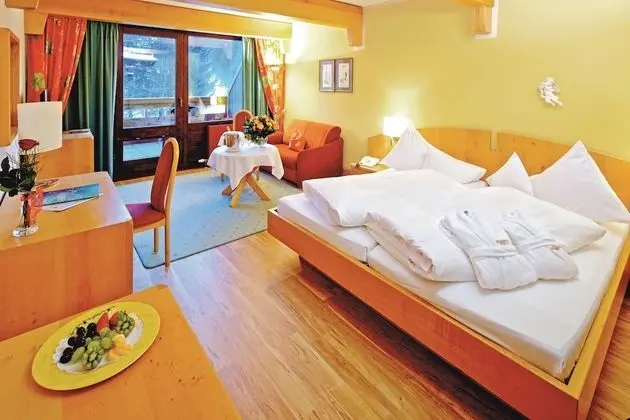 Superior Tek Büyük Yataklı Oda