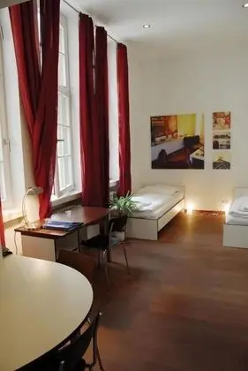 Tek Büyük veya İki Ayrı Yataklı Oda