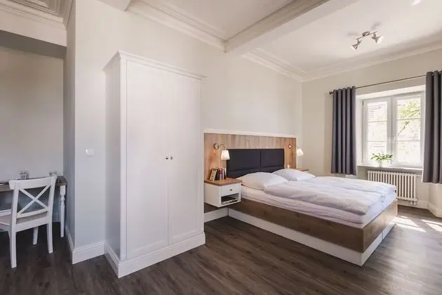 Comfort Tek Büyük Yataklı Oda
