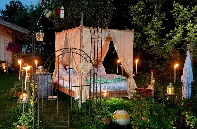 Tek Büyük Yataklı Oda (garden-sky-bed (canopy bed))