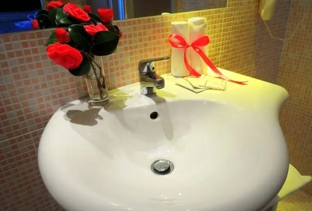 Standard Üç Kişilik Oda, Havuz Kullanımı