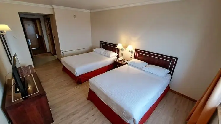 Tek Büyük Yataklı Oda, Şehir Manzaralı