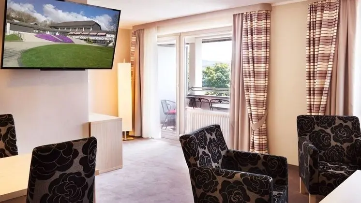 Tek Büyük Yataklı Oda, Balkon