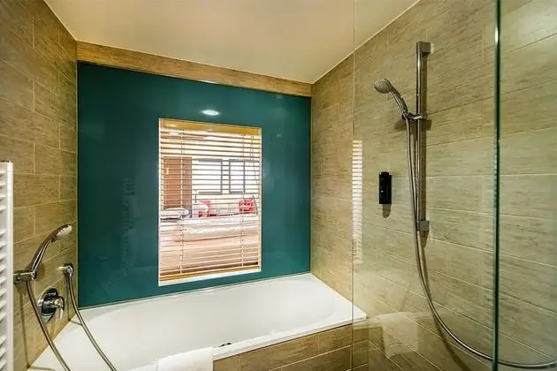 Superior Tek Büyük Yataklı Oda