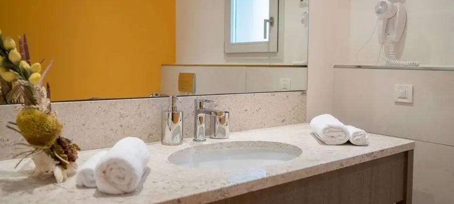 Royal Apart Daire, 2 Yatak Odası, Mutfak, Denize Sıfır