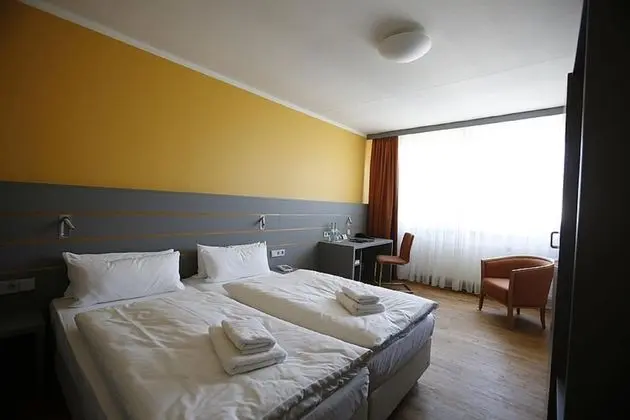 Comfort Tek Büyük Yataklı Oda