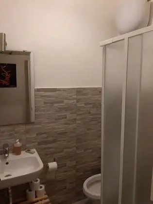 Tek Büyük Yataklı Oda, 1 Büyük (Queen) Boy Yatak, Ortak Banyo