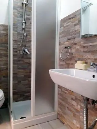 Üç Kişilik Oda, Birden Çok Yatak, Özel Banyo