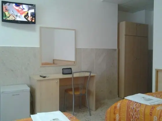 Tek Büyük veya İki Ayrı Yataklı Oda