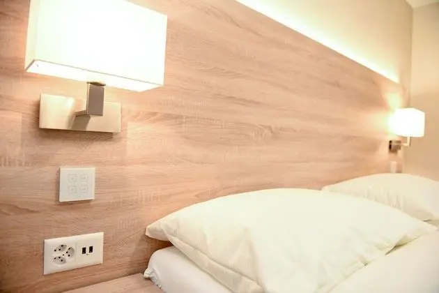 Standard Tek Büyük Yataklı Oda, Dağ Manzaralı (cleaning fees included)