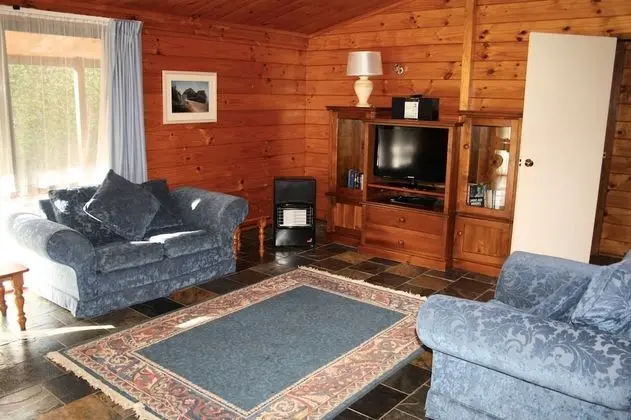 Standard Apart Daire, Birden Çok Yatak Odası, Sigara İçilmez, Mutfak (DiiElduu House 3 Brm)