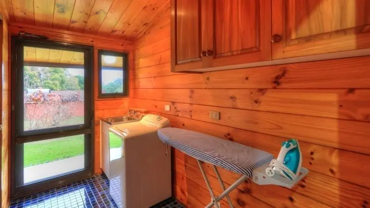 Standard Apart Daire, Birden Çok Yatak Odası, Sigara İçilmez, Mutfak (DiiElduu House 3 Brm)