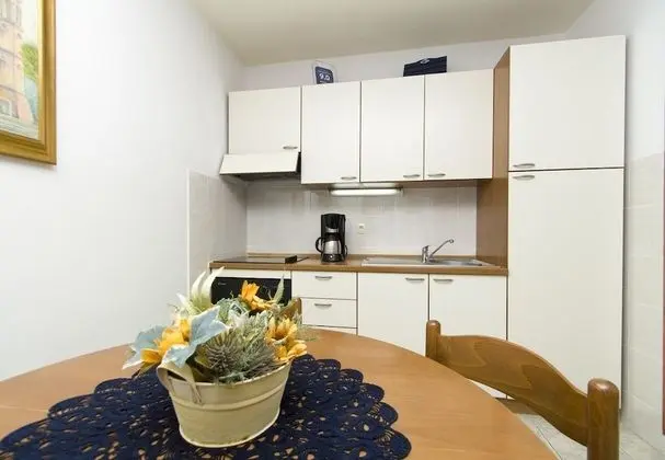 Apart Daire (Dijana - 20m from the sea - A2 Diana()