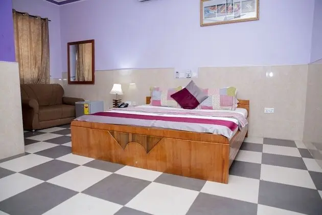 Deluxe Oda, 1 Büyük (Queen) Boy Yatak