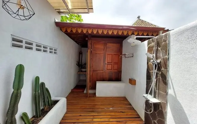 Family Tek Büyük Yataklı Oda