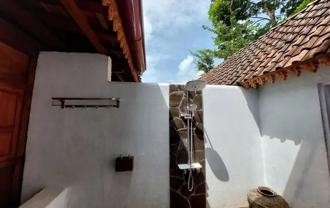 Family Tek Büyük Yataklı Oda
