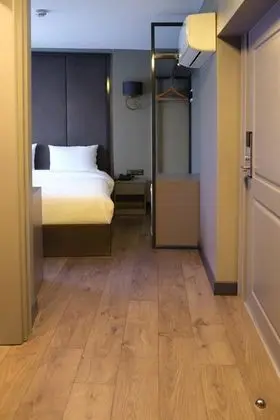 Standard Triple Oda