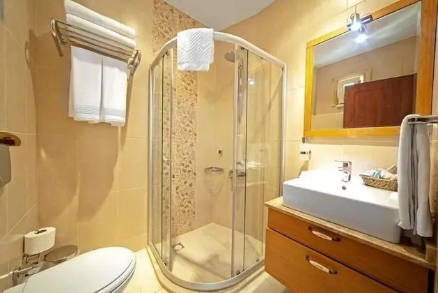Deluxe Süit, Bahçe Manzaralı