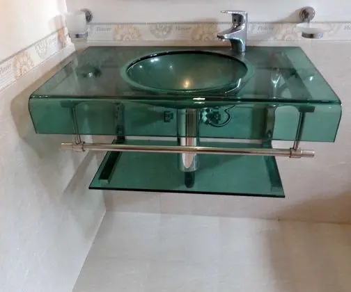 Basic Oda, Dağ Manzaralı