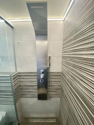 Deluxe Tek Büyük Yataklı Oda, Dağ Manzaralı