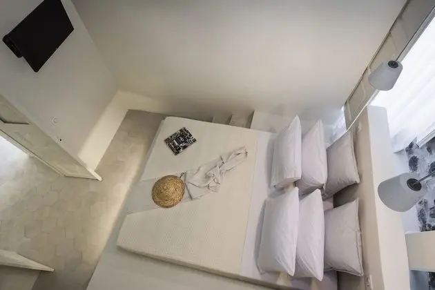 Süit, Birden Çok Yatak (White)