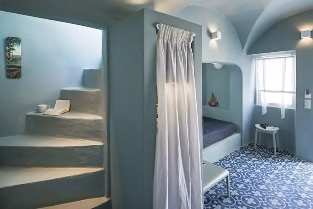 Süit (Blue)
