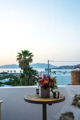 Deluxe Tek Büyük Yataklı Oda, Deniz Manzaralı