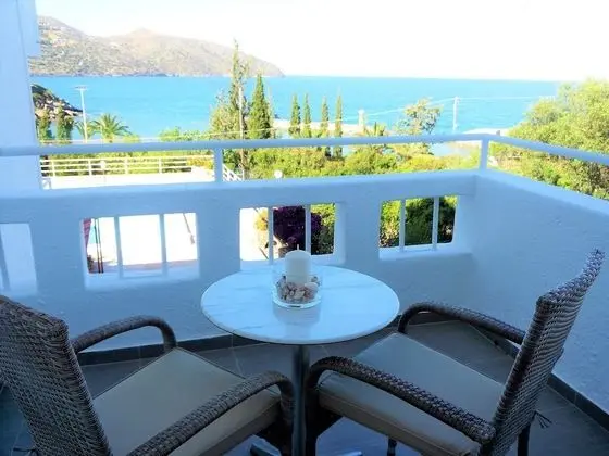 Üç Kişilik Oda, 2 Yatak Odası, Deniz Manzaralı