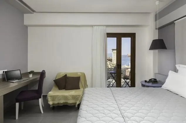 Tek Büyük Yataklı Oda, Deniz Manzaralı