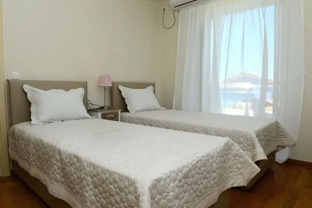 Villa, 5 Yatak Odası, Kişiye Özel Havuzlu, Deniz Manzaralı